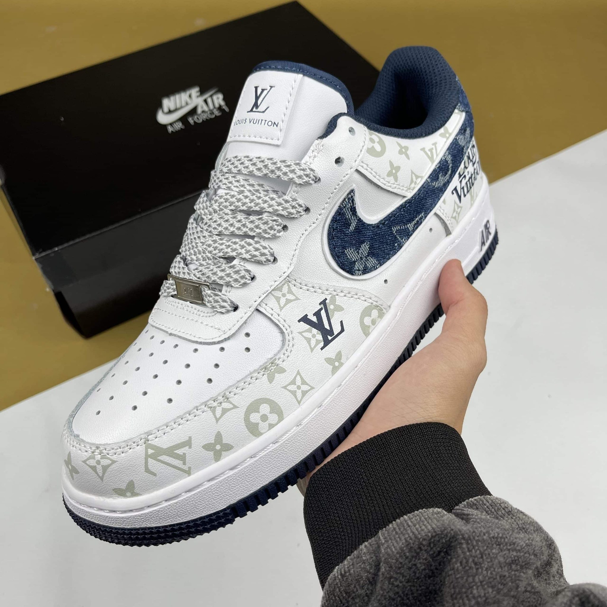 Nike Air Force 1 xLV White Blue (2) Nike Air Force 1 xLV White Blue (2)