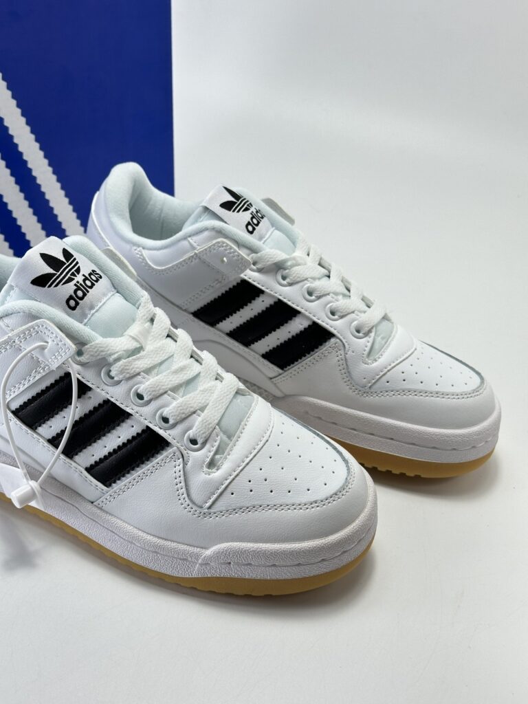Giay-Adidas-Forum-84-Low-Sieu-Hot2024-3