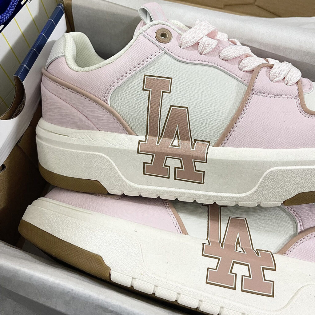 MLB-Chunky-Liner-Diamond-Monogram-Pink-4