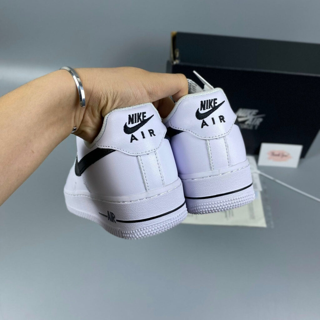 Nike-AF1-White-Black-12
