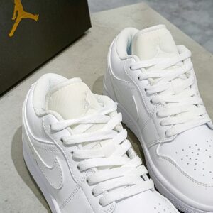 jordan-1-low-all-white-3