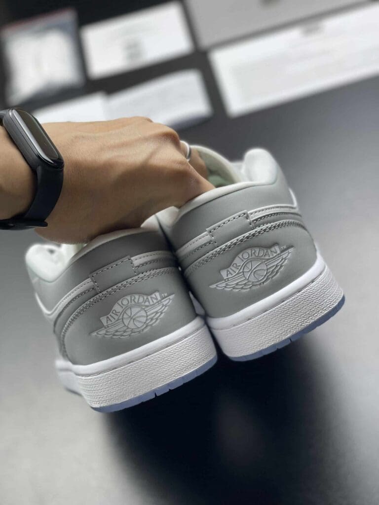 Nike-Jordan-1-Low-White-Wolf-Grey-scaled